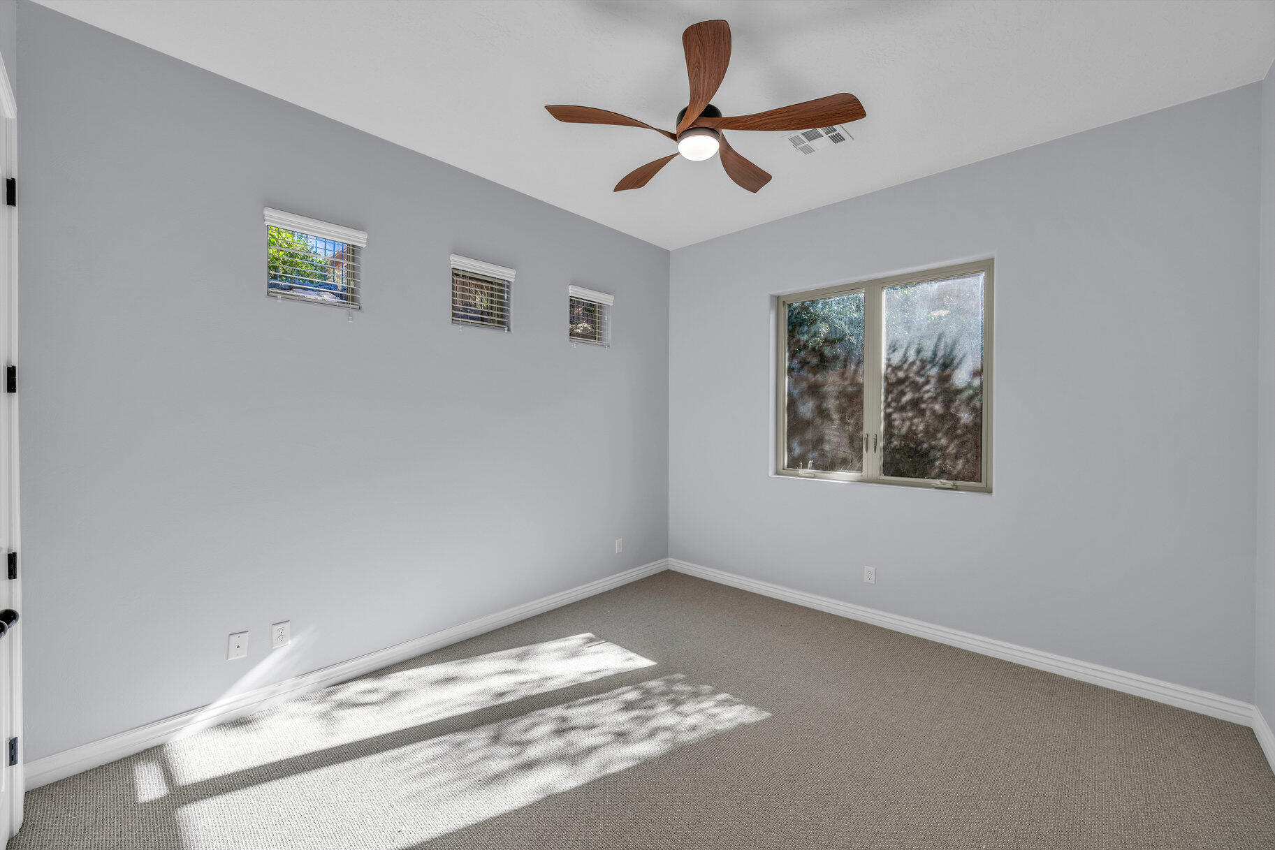 BELLA VISTA AT STONE MOUNTAIN - Residential