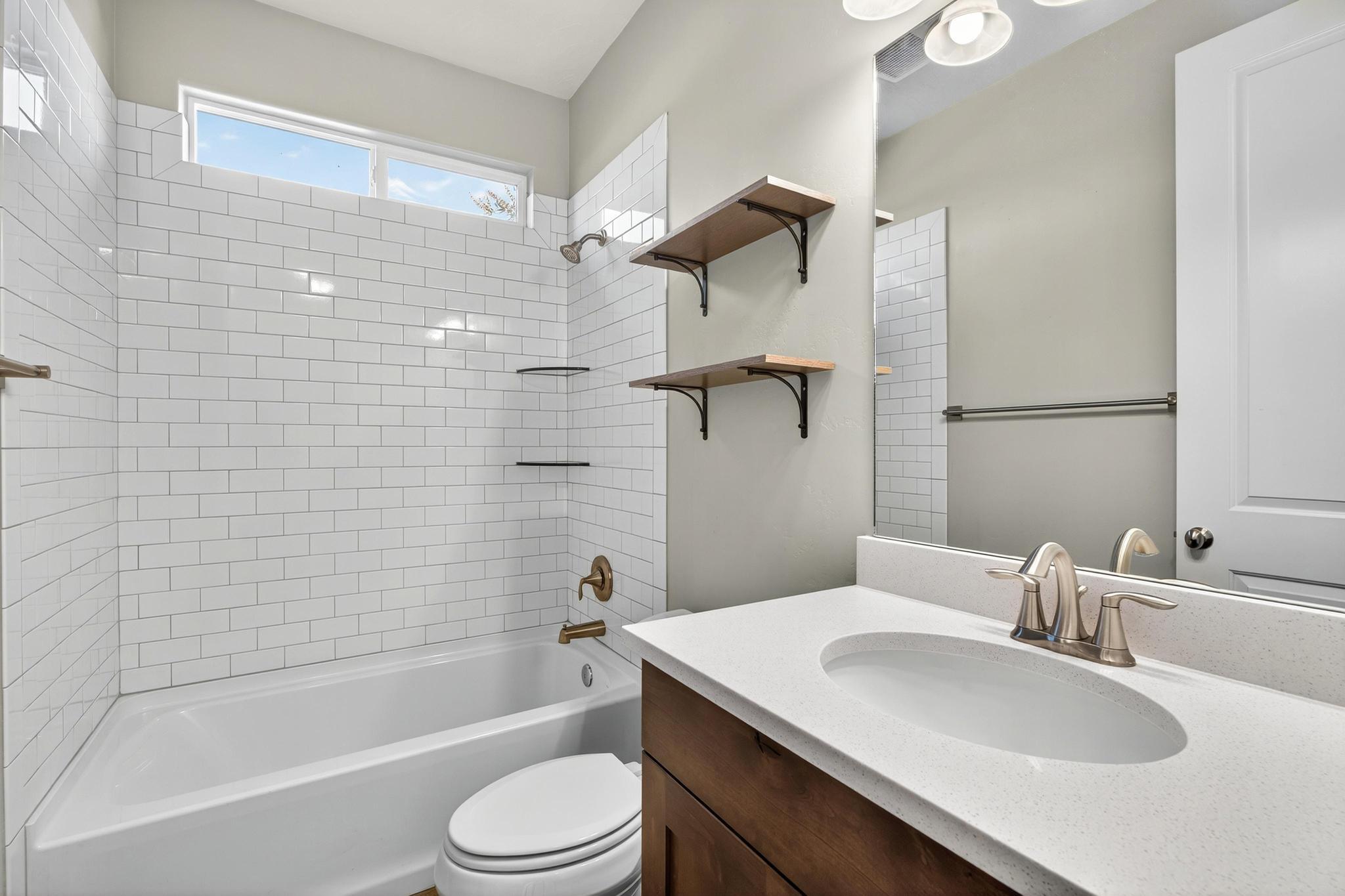 ASPEN ESTATES - Residential