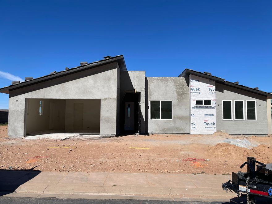 Modern single level home close to Zion National Park! Brand new 3 bedroom 2 bath home with views from every angle!