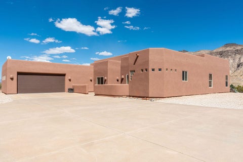 Tiny photo for 4458 S 1500 W, Hurricane, UT 84737 (MLS # 26-276039)