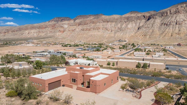 4458 S 1500 W, HURRICANE, UT 84737 - Image 332e3dea85dd9c0bb07d4e8eed82f016/43165669