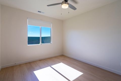 Tiny photo for 3001 W 570 N, Hurricane, UT 84737 (MLS # 26-271920)