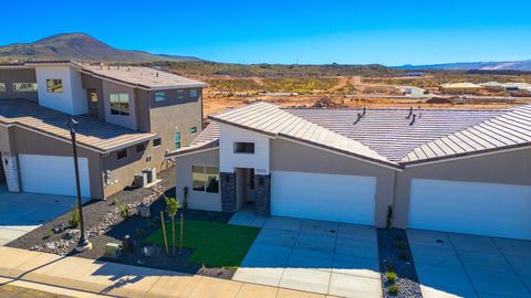 Tiny photo for 3001 W 570 N, Hurricane, UT 84737 (MLS # 26-271920)