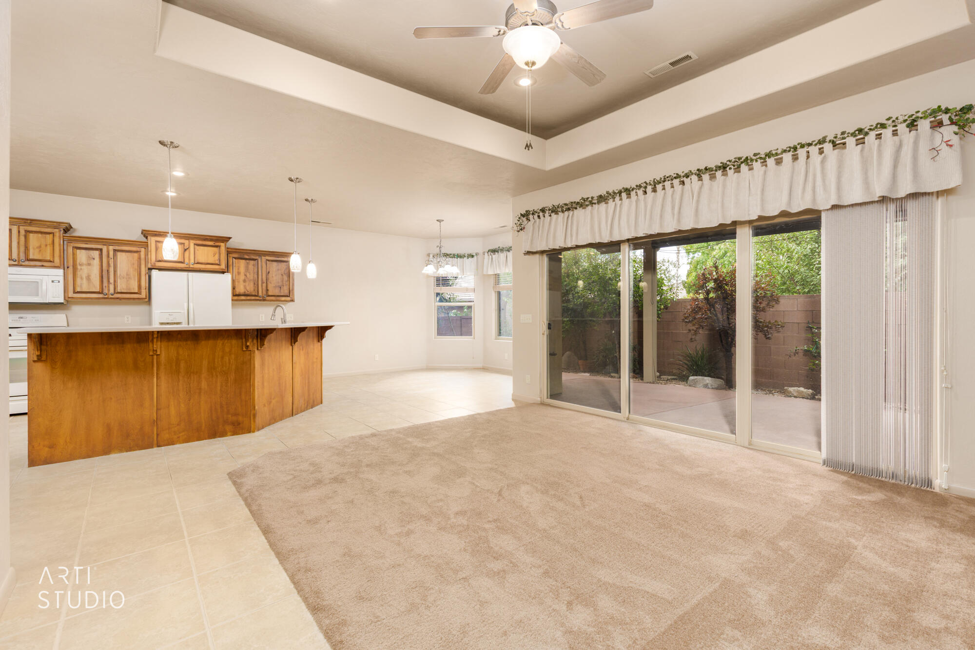 RIVER CREST TOWNHOMES - Residential