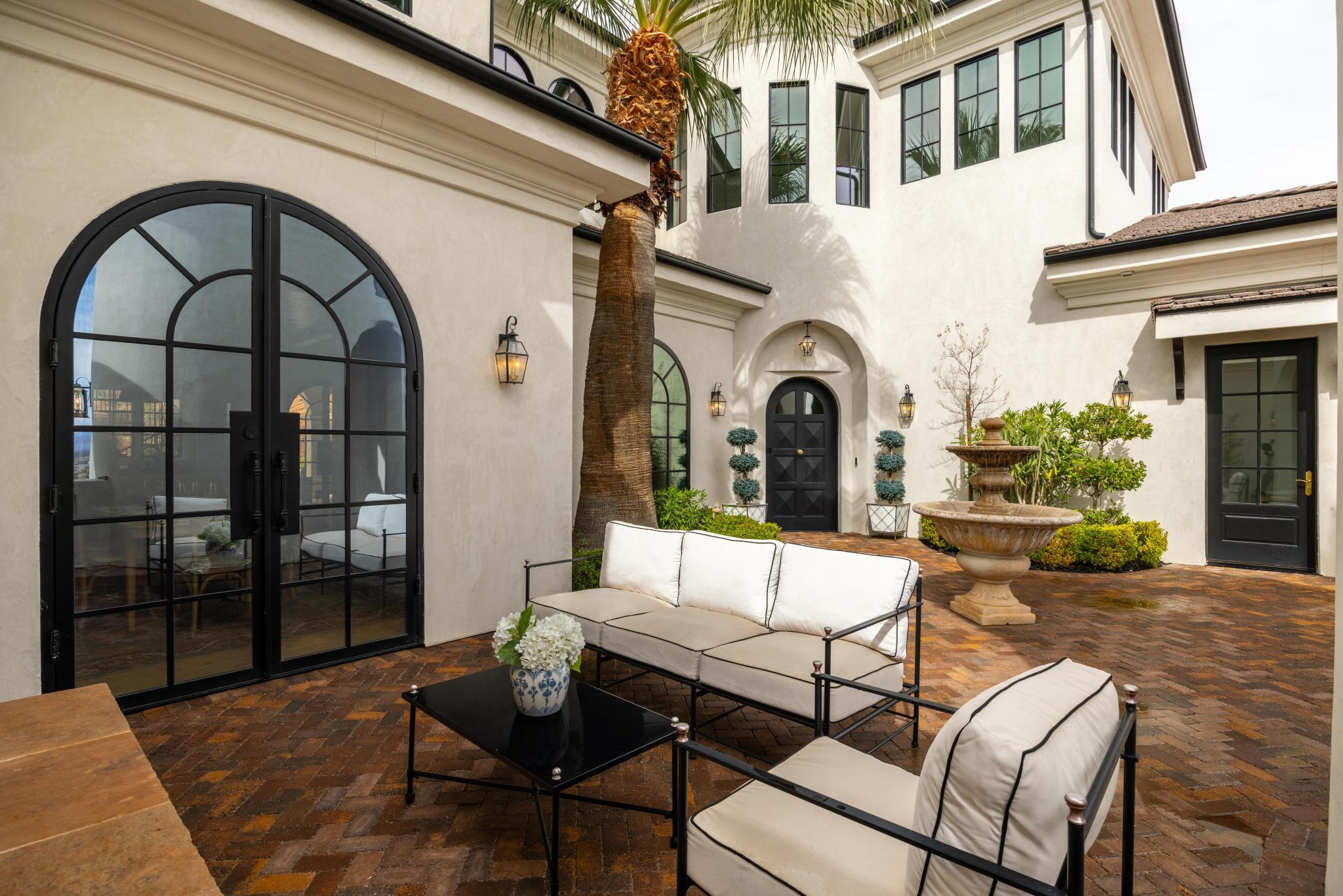 SHADOW BLUFF - Residential