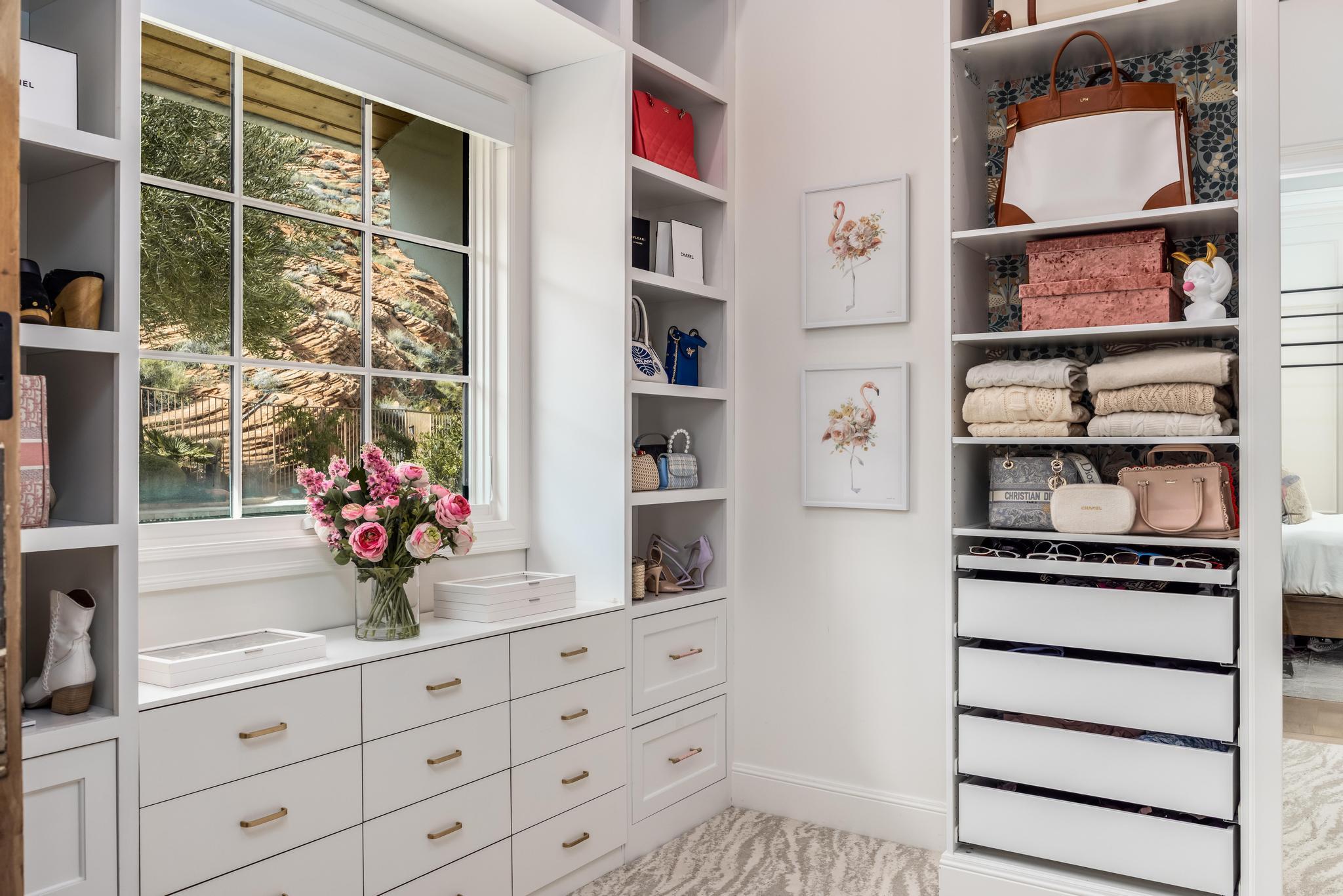 SHADOW BLUFF - Residential