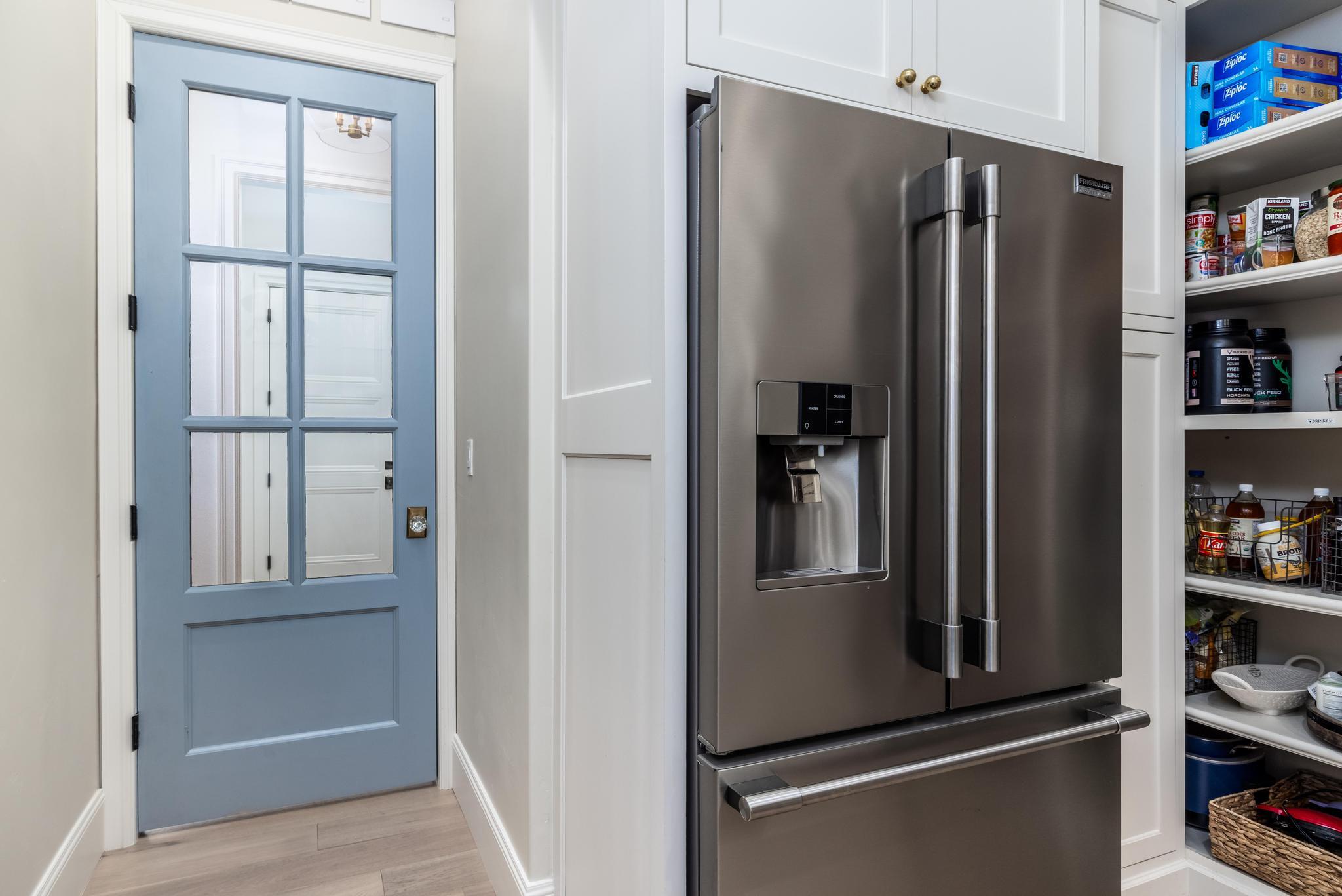 SHADOW BLUFF - Residential