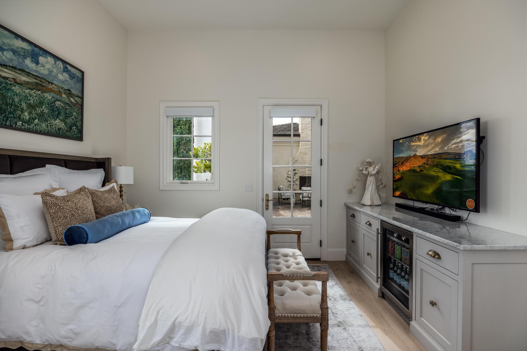 SHADOW BLUFF - Residential