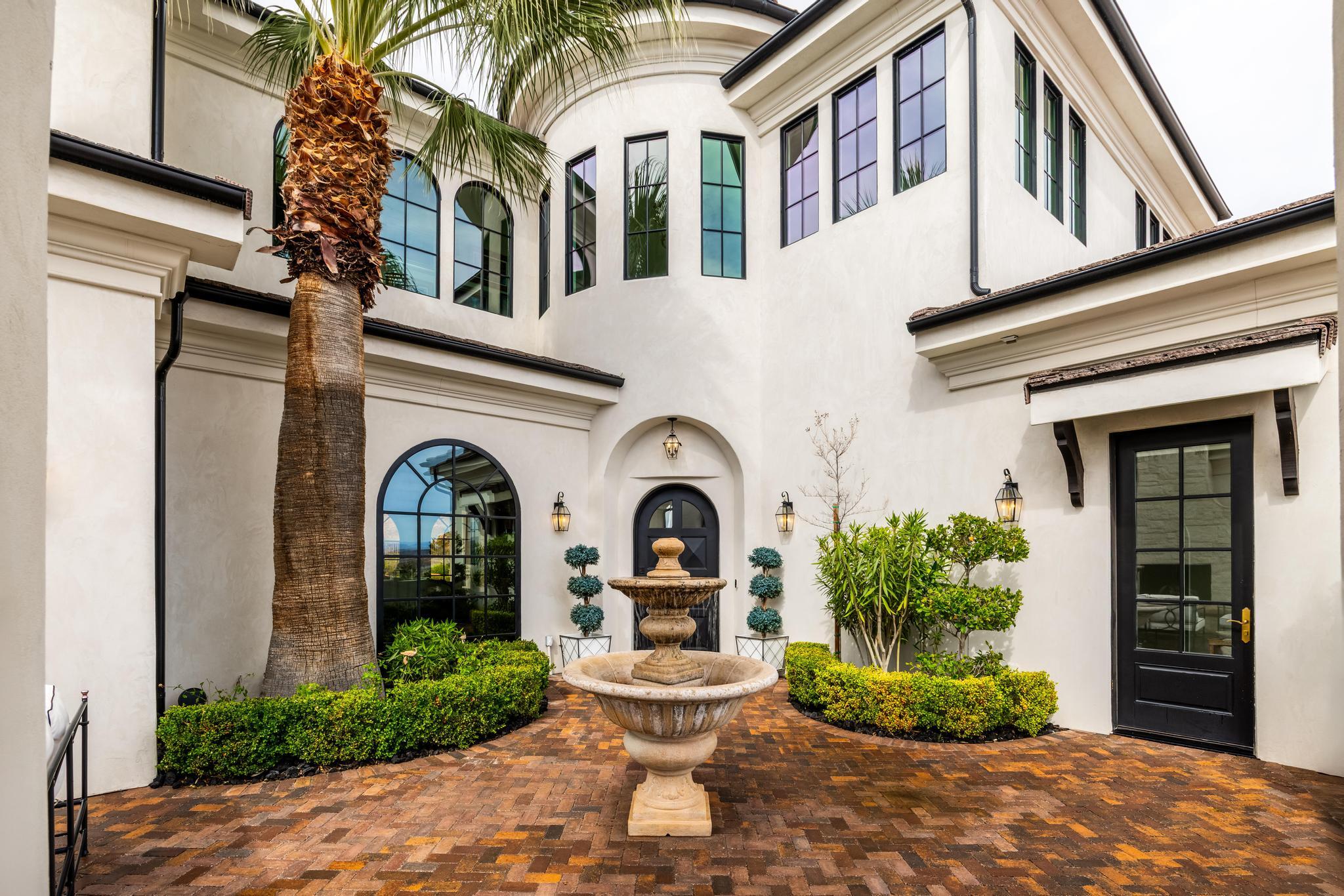 SHADOW BLUFF - Residential