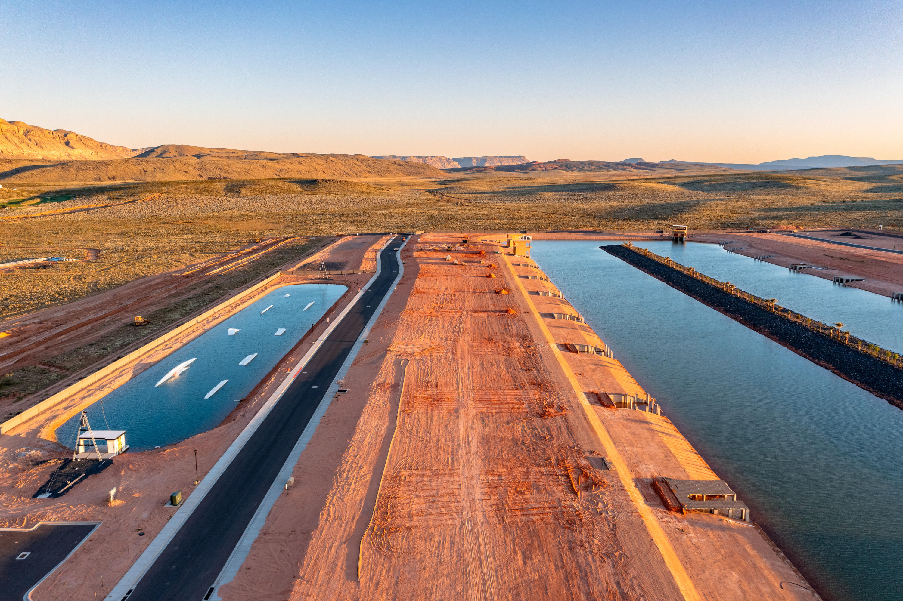 SOUTHERN SHORES - Land