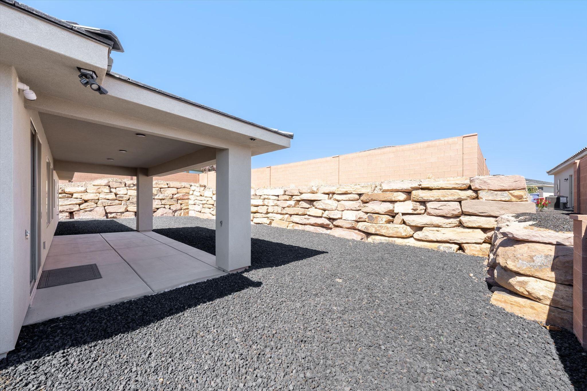 VARANO VISTAS AT DIVARIO - Residential