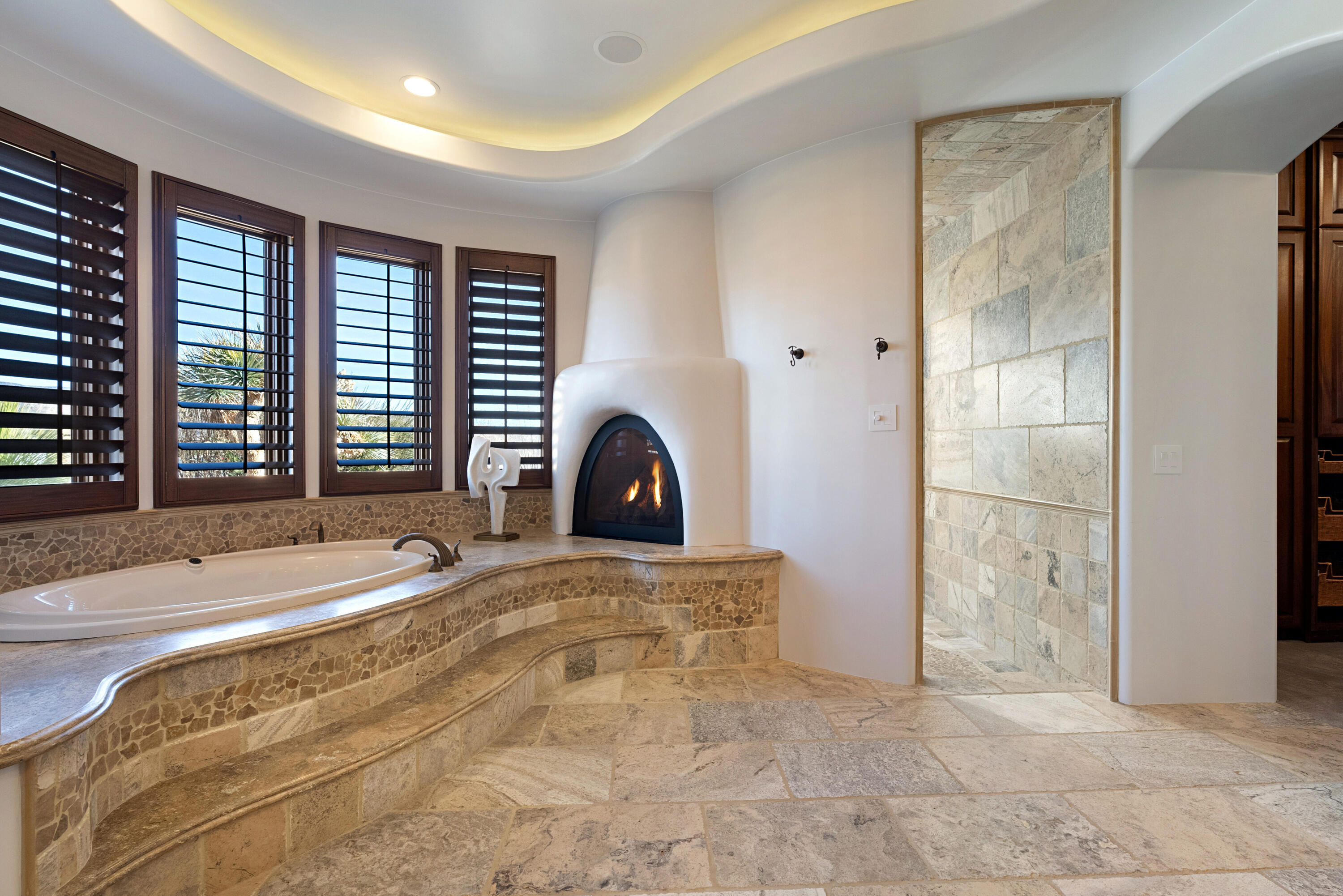 LEDGES OF ST GEORGE - Residential