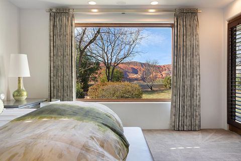 Tiny photo for 2110 W Long Sky DR, Saint George, UT 84770 (MLS # 26-269287)