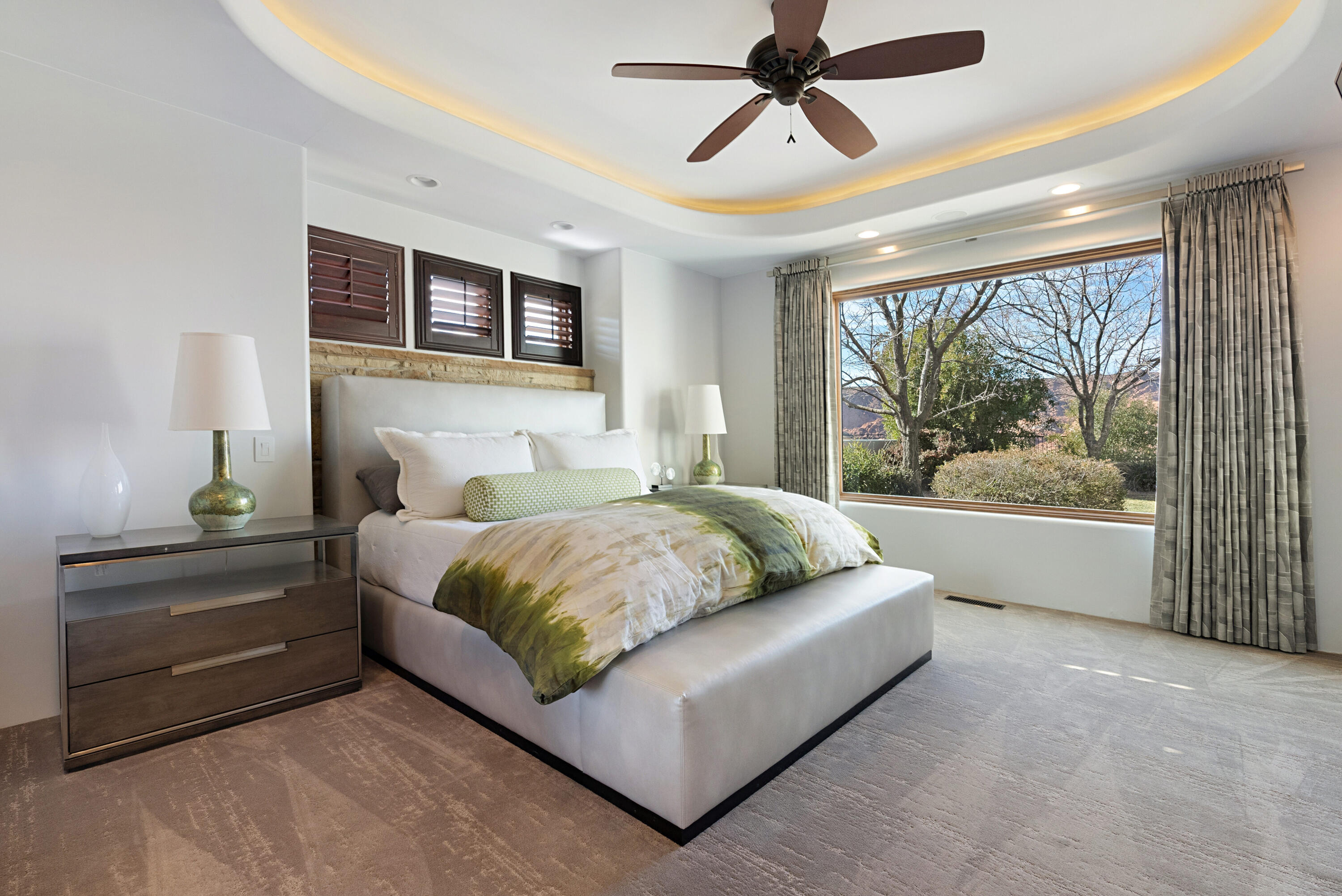 LEDGES OF ST GEORGE - Residential