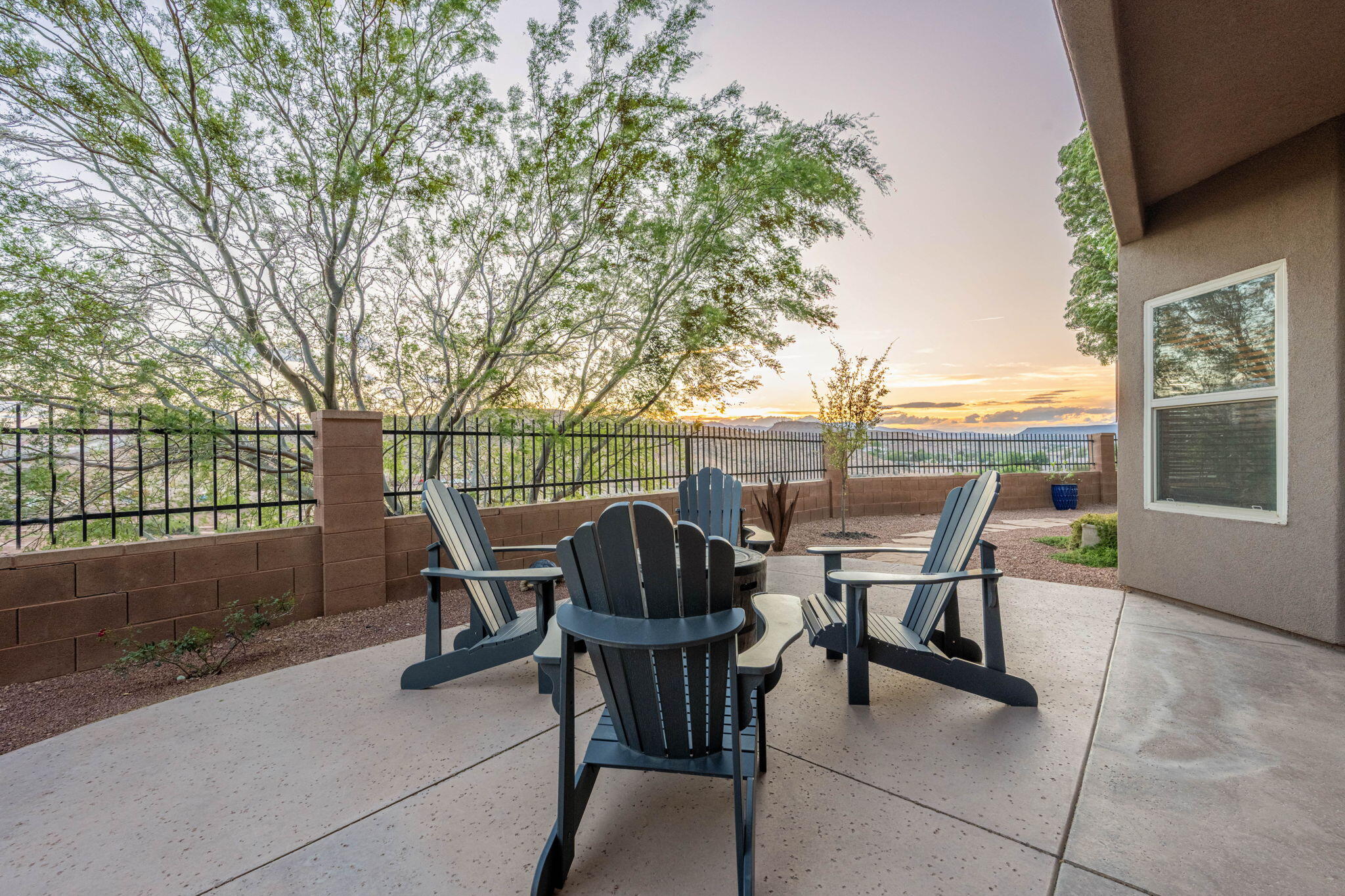 KNOLLS AT LITTLE VALLEY - Residential