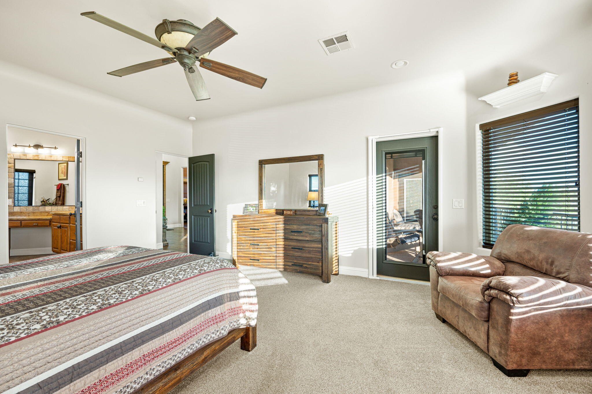 KNOLLS AT LITTLE VALLEY - Residential