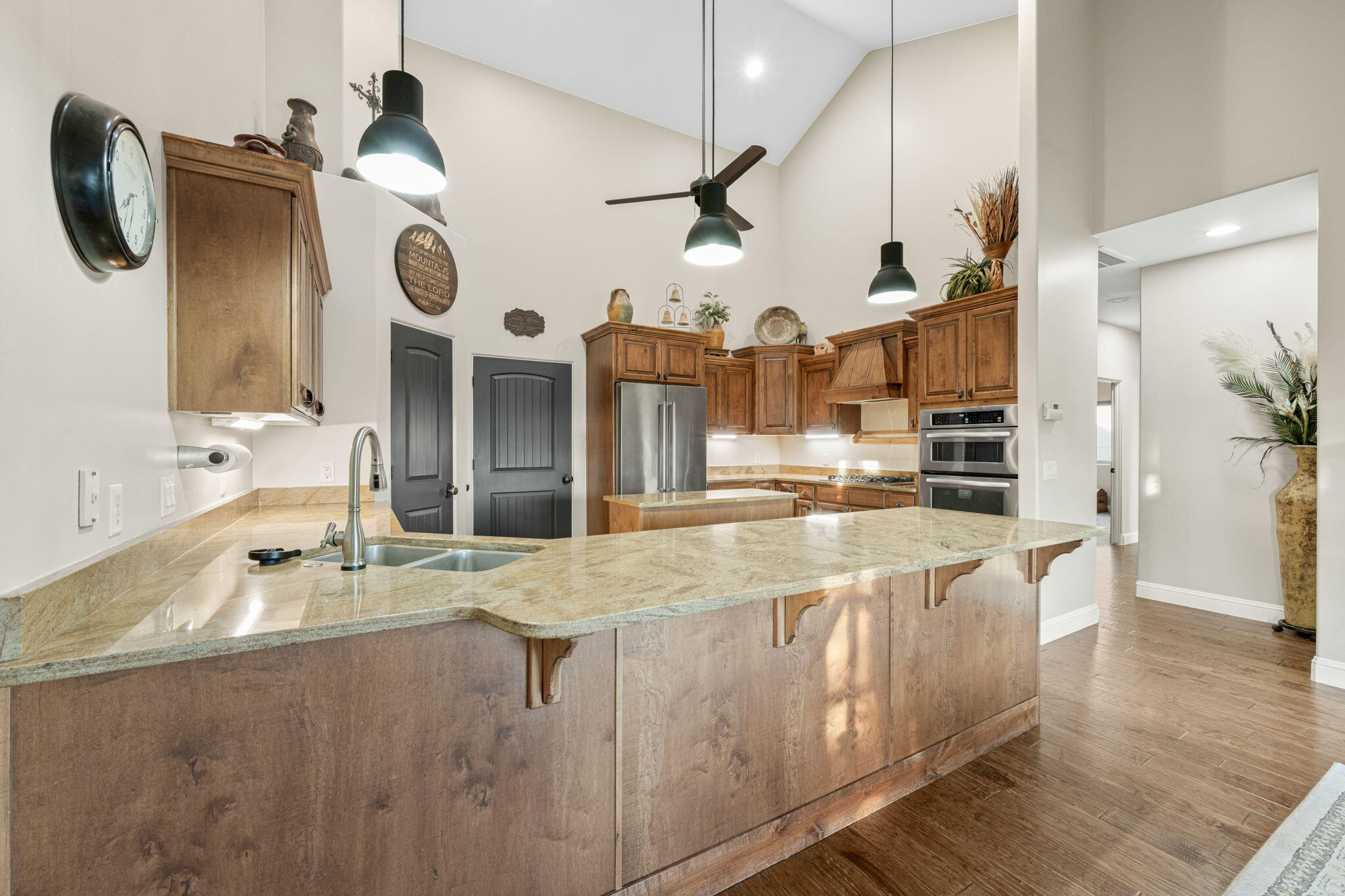 KNOLLS AT LITTLE VALLEY - Residential