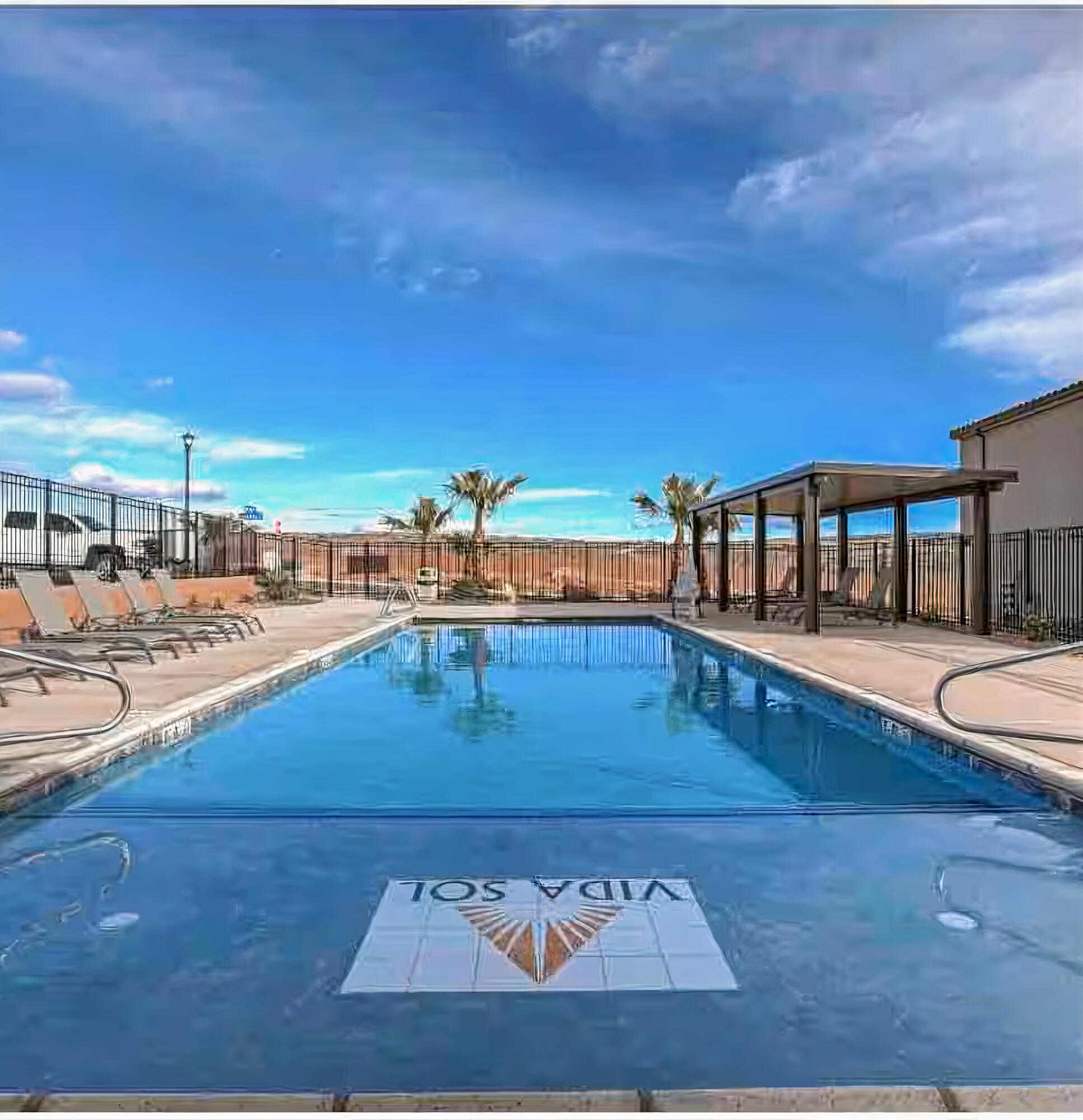 10 DIAGONAL CONDOS - Residential