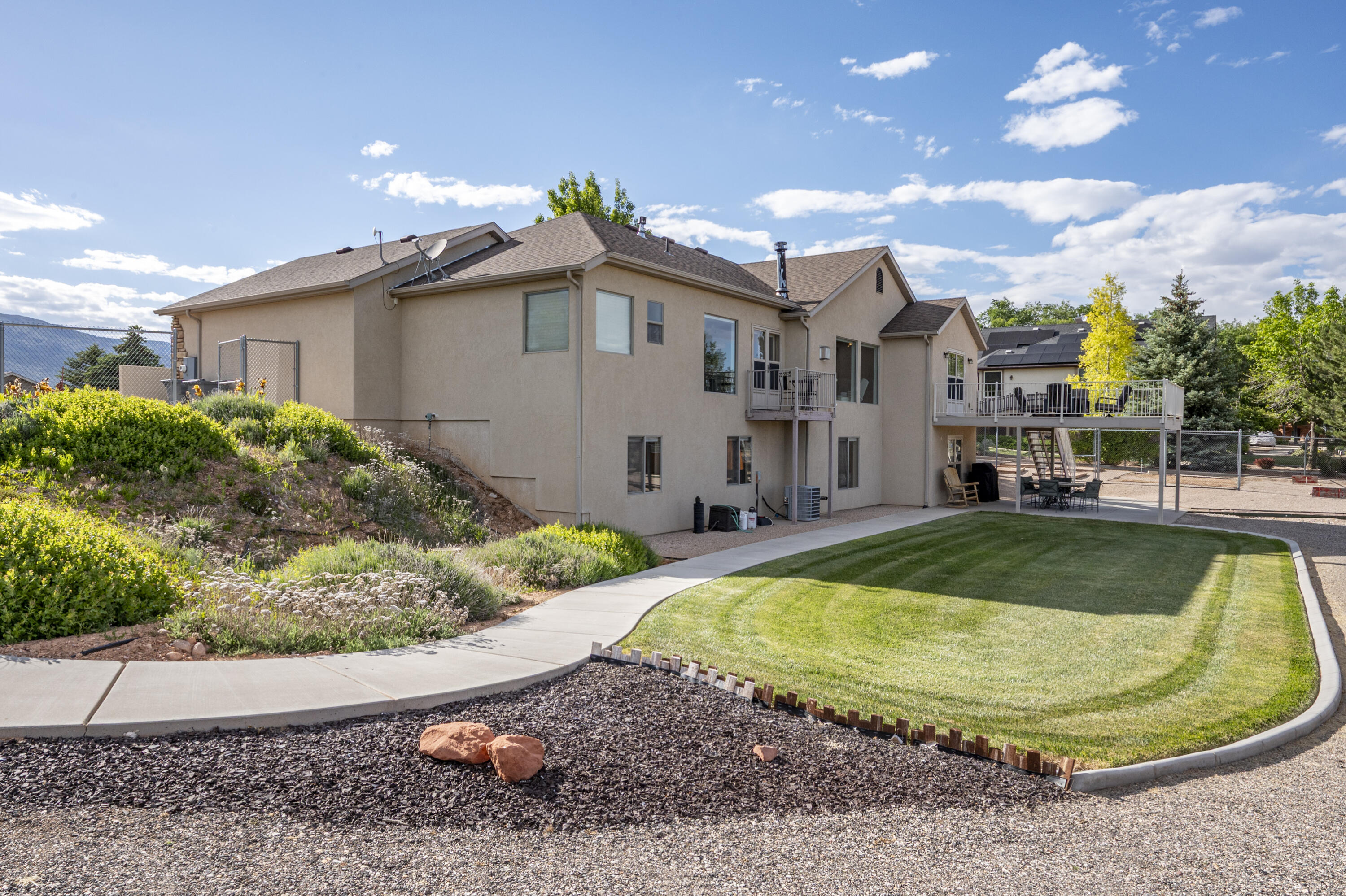 HARMONY HEIGHTS - Residential