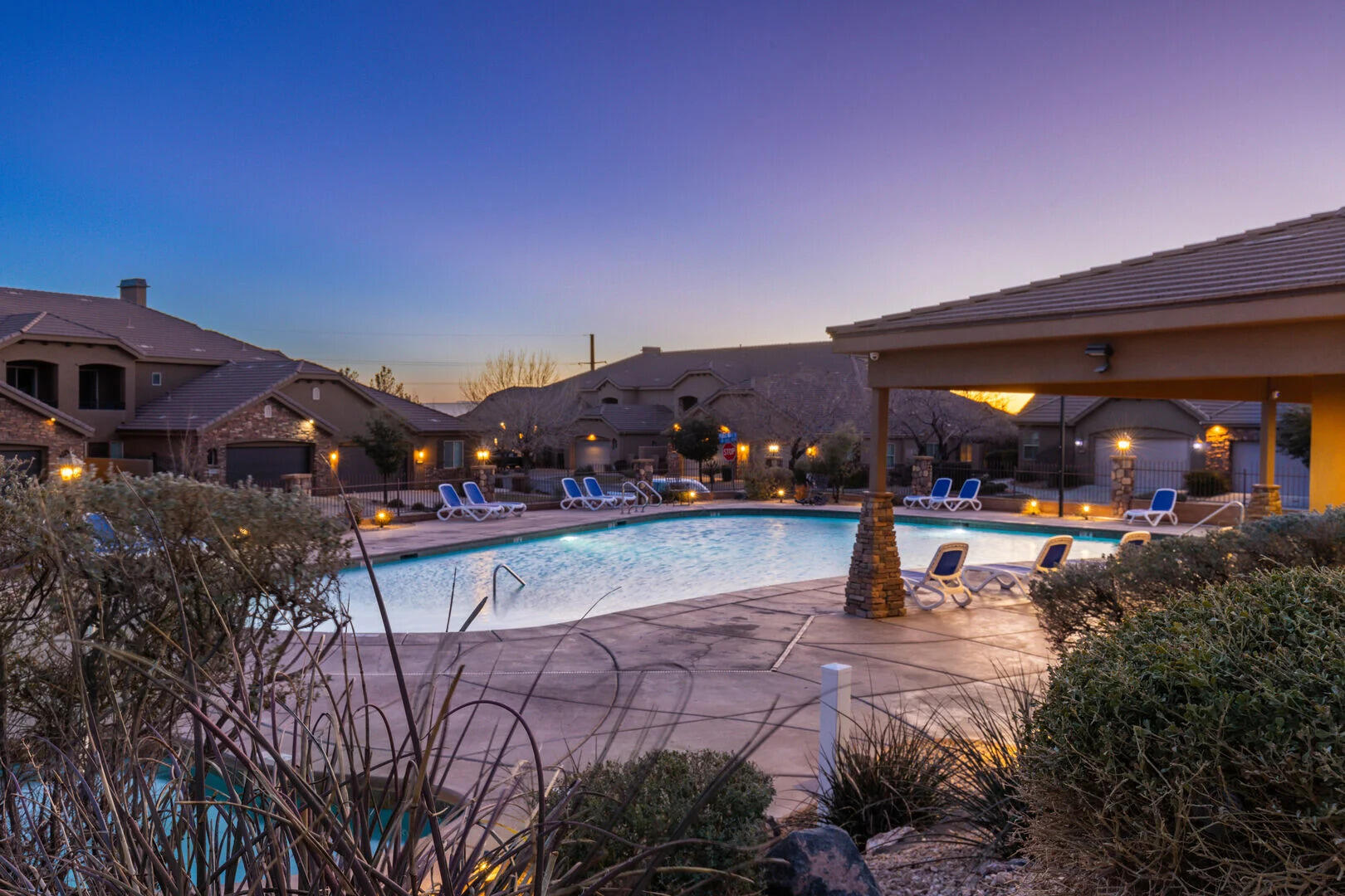 CORAL RIDGE TOWNHOMES - Residential