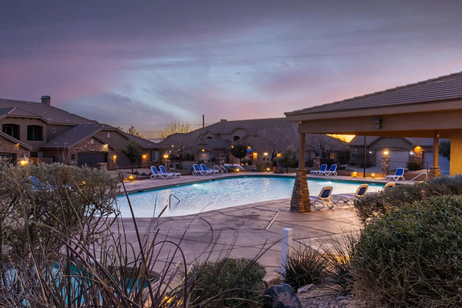 CORAL RIDGE TOWNHOMES - Residential