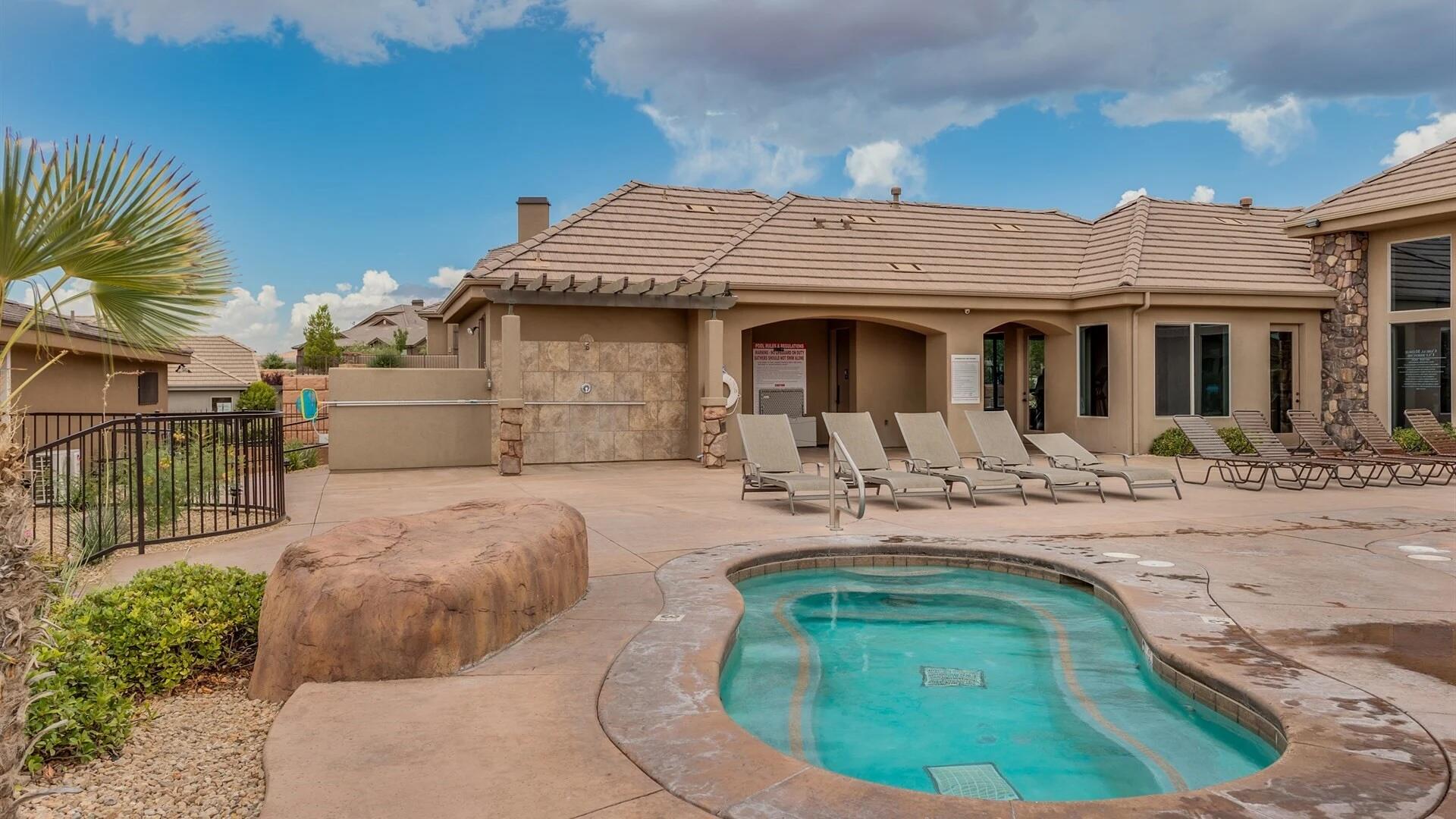 CORAL RIDGE TOWNHOMES - Residential