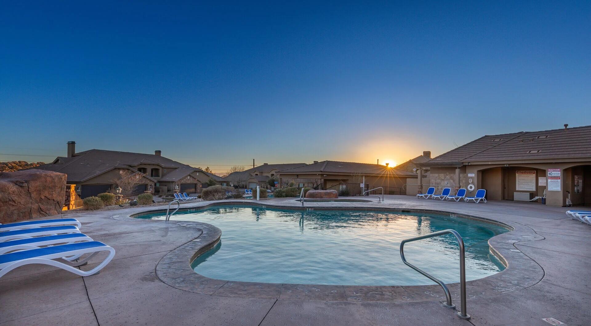 CORAL RIDGE TOWNHOMES - Residential