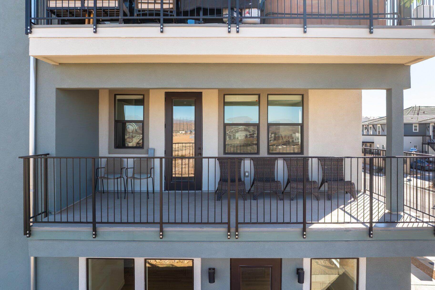 DESERT COLOR CONDOS - Residential