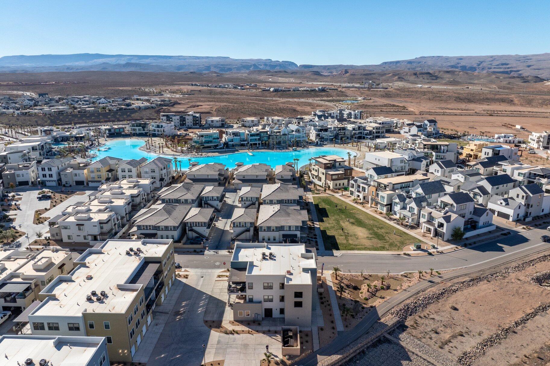 DESERT COLOR CONDOS - Residential