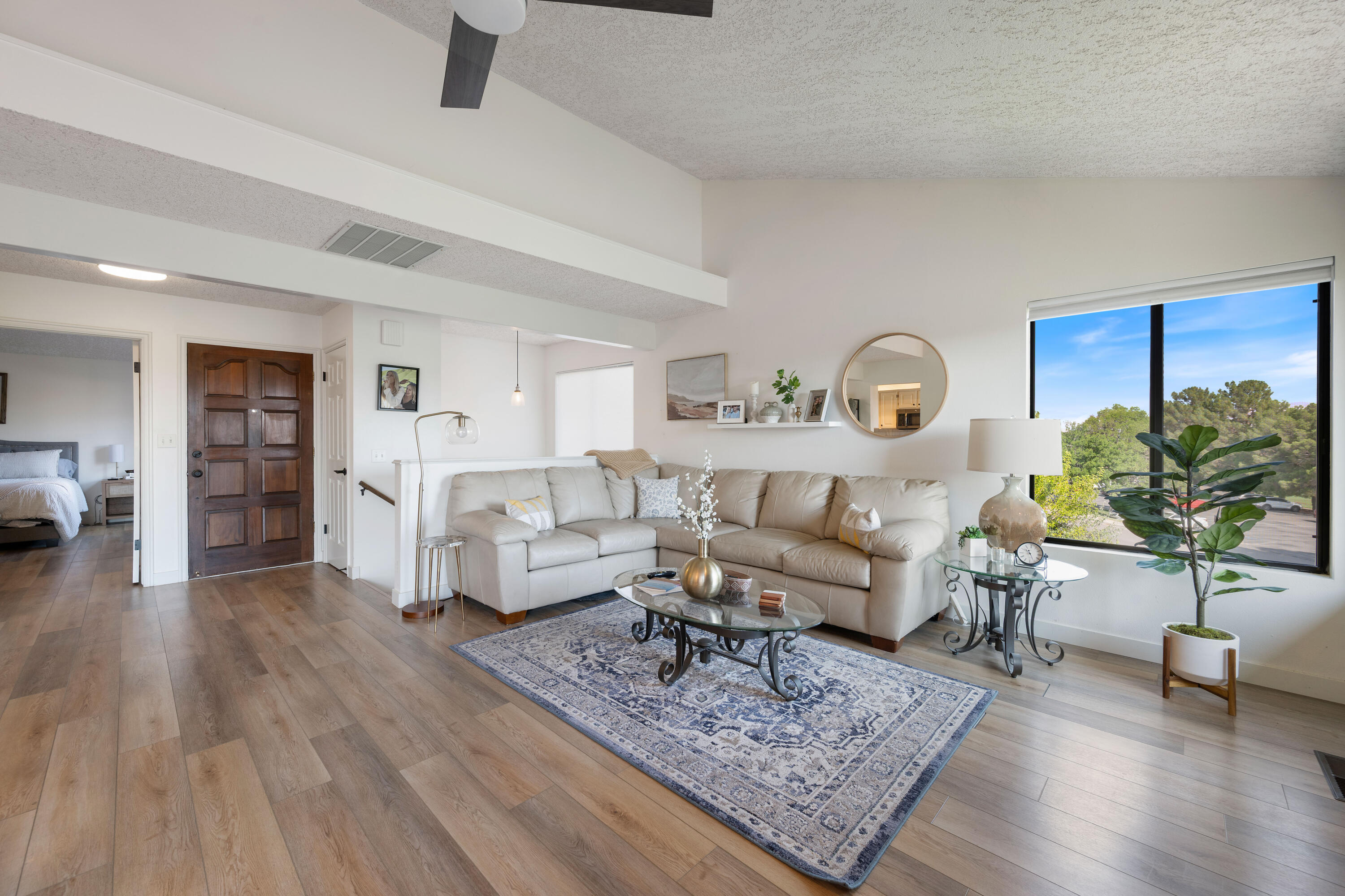 TONAQUINT INDIAN HILLS - Residential