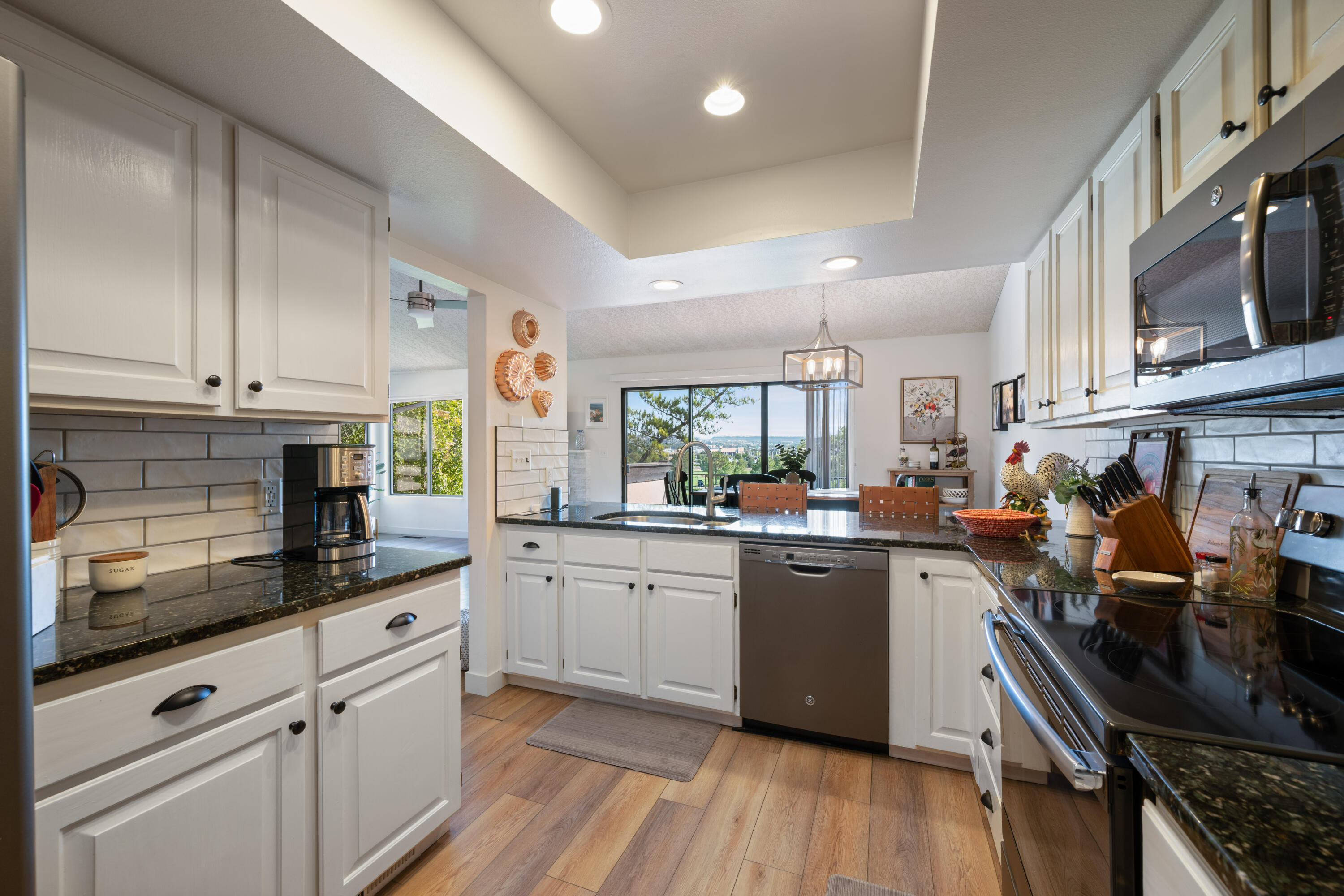 TONAQUINT INDIAN HILLS - Residential