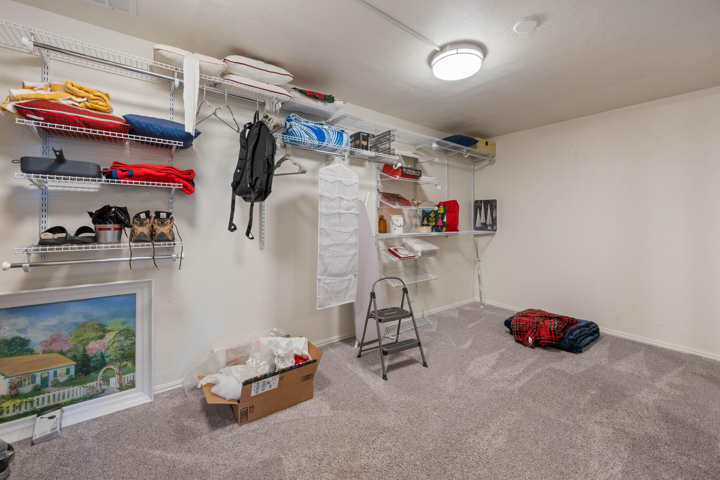 TONAQUINT INDIAN HILLS - Residential