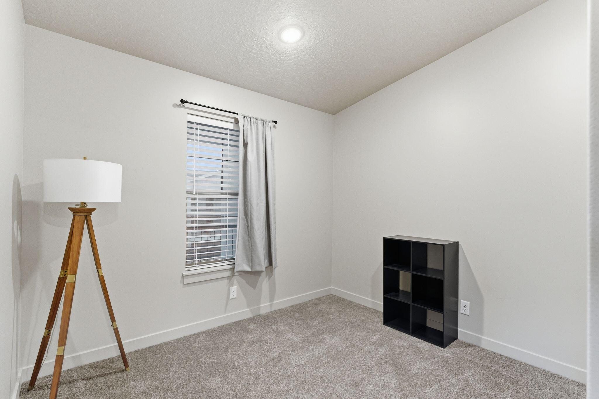 RED VISTA CONDO - Residential