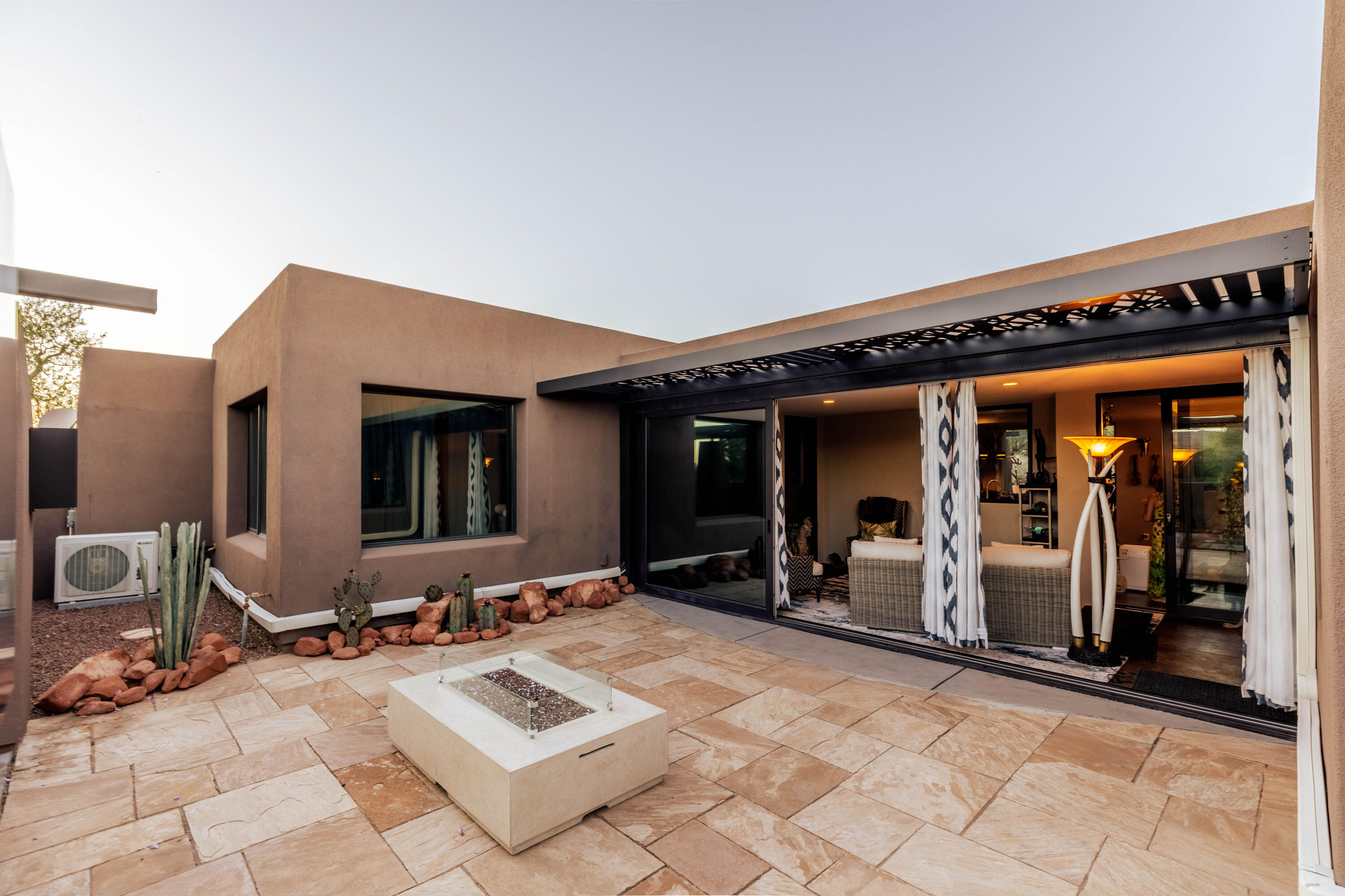 WILLOW SPRINGS - Residential