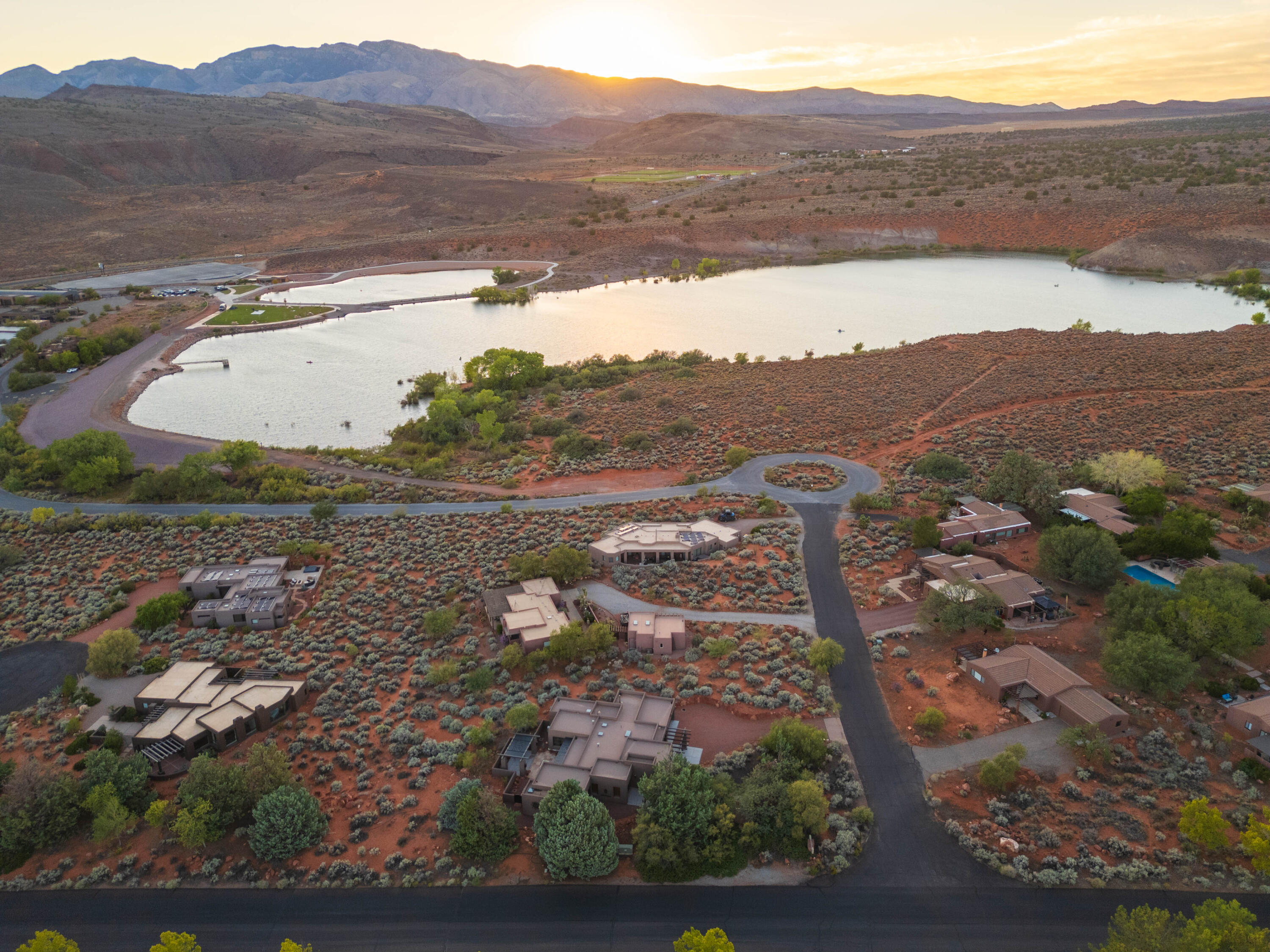 WILLOW SPRINGS - Residential