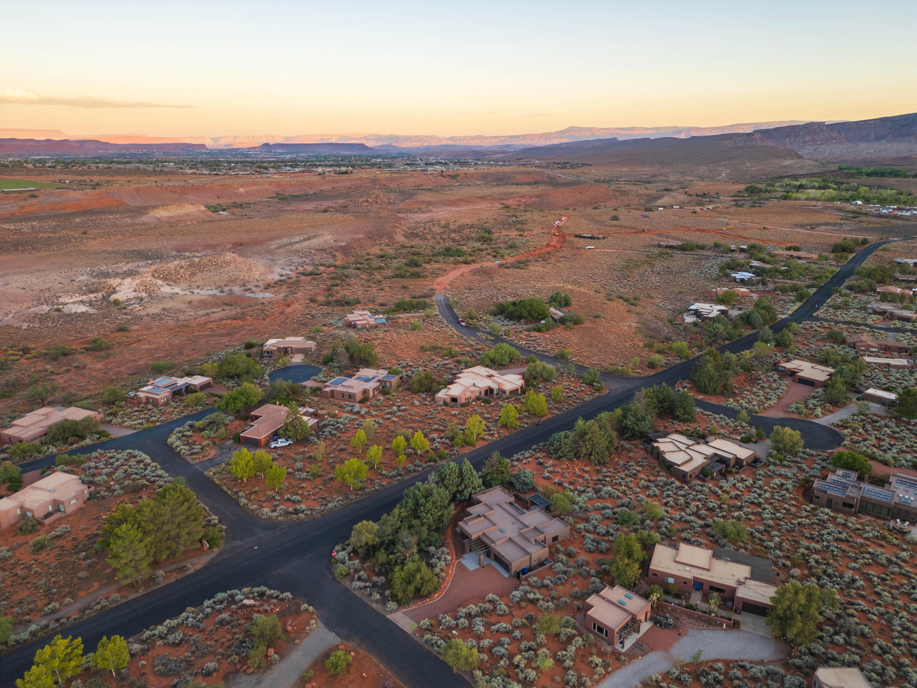 WILLOW SPRINGS - Residential