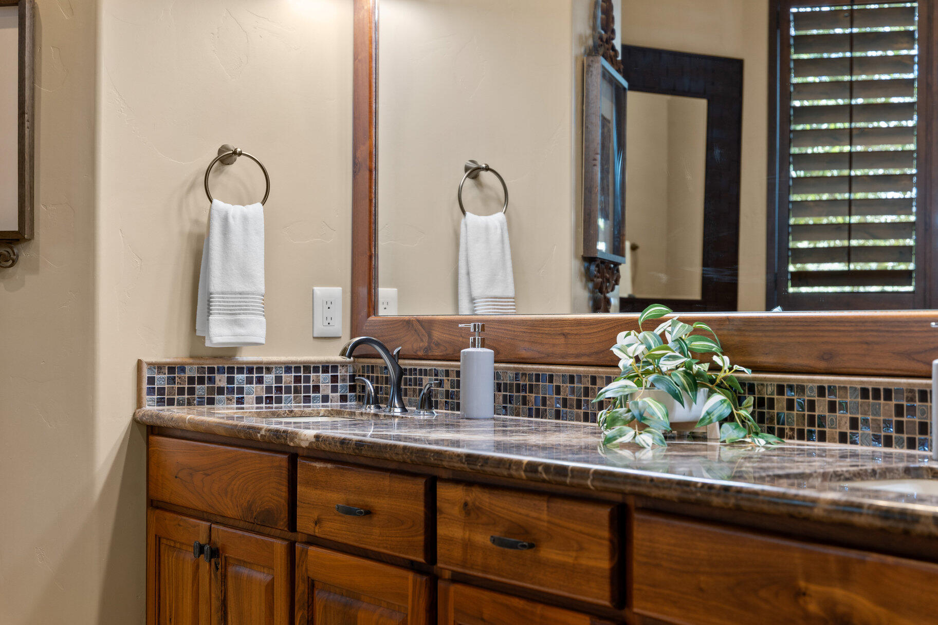 CLIFFS OF SNOW CANYON - Residential