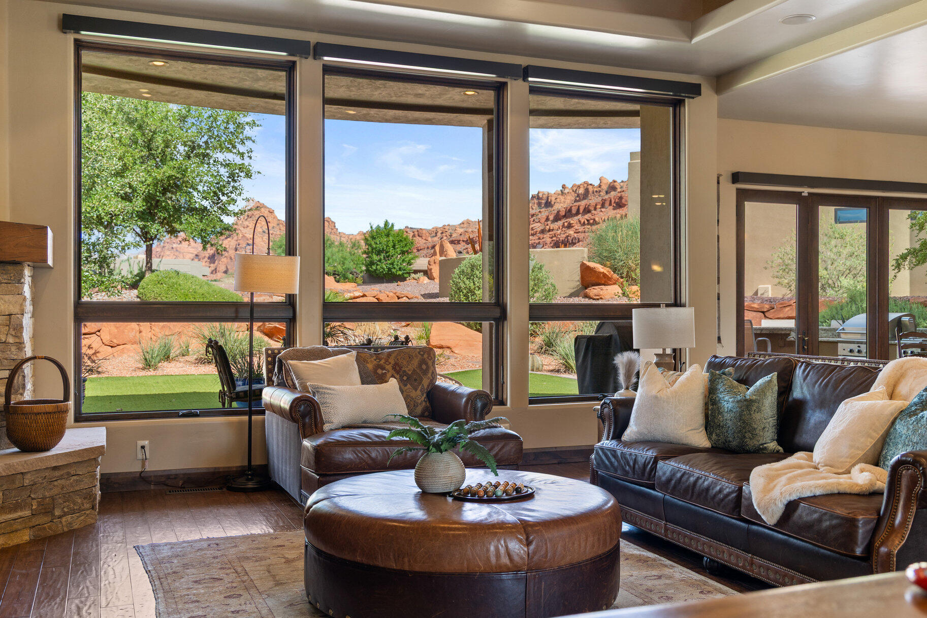 CLIFFS OF SNOW CANYON - Residential