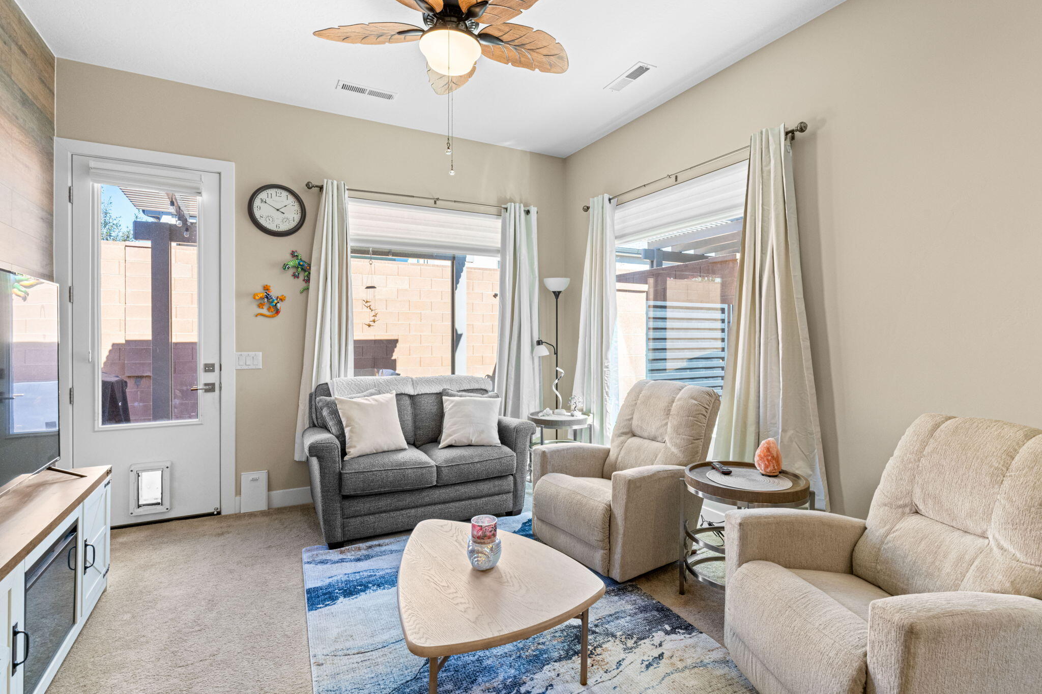 VILLAS AT SUN RIVER - Residential