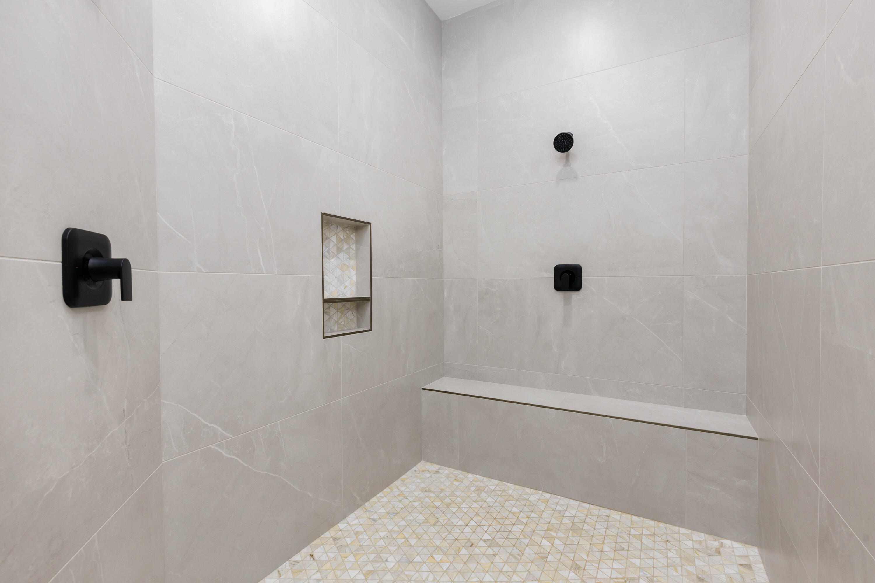 MAJESTIC FIELDS - Residential