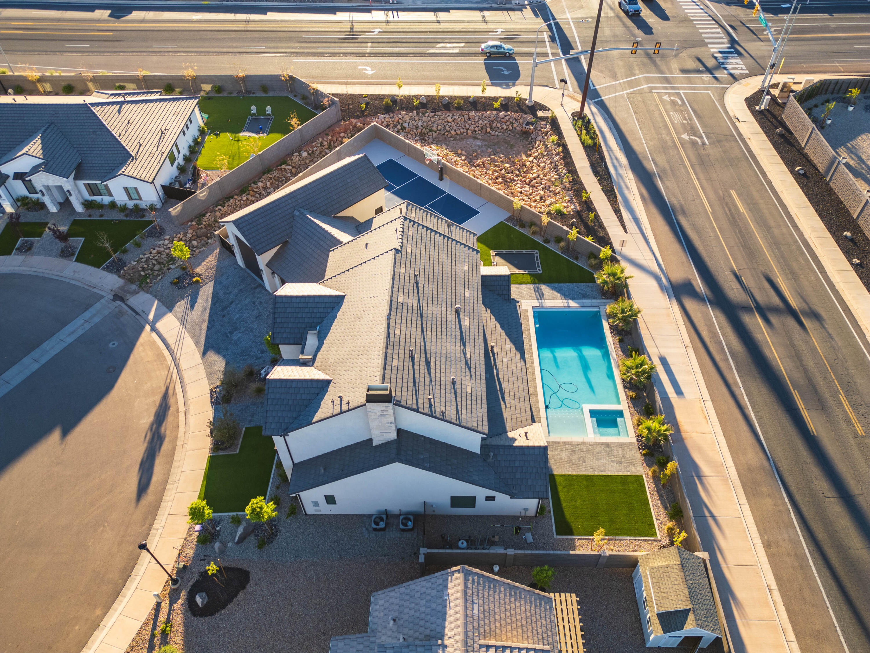 MAJESTIC FIELDS - Residential