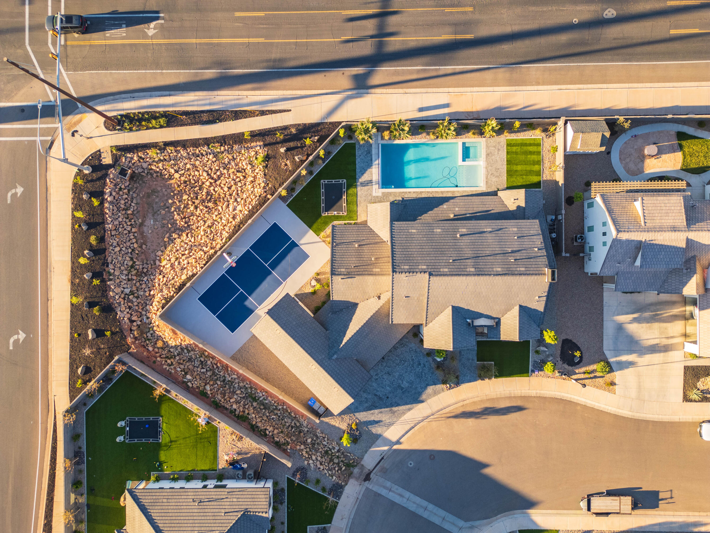 MAJESTIC FIELDS - Residential