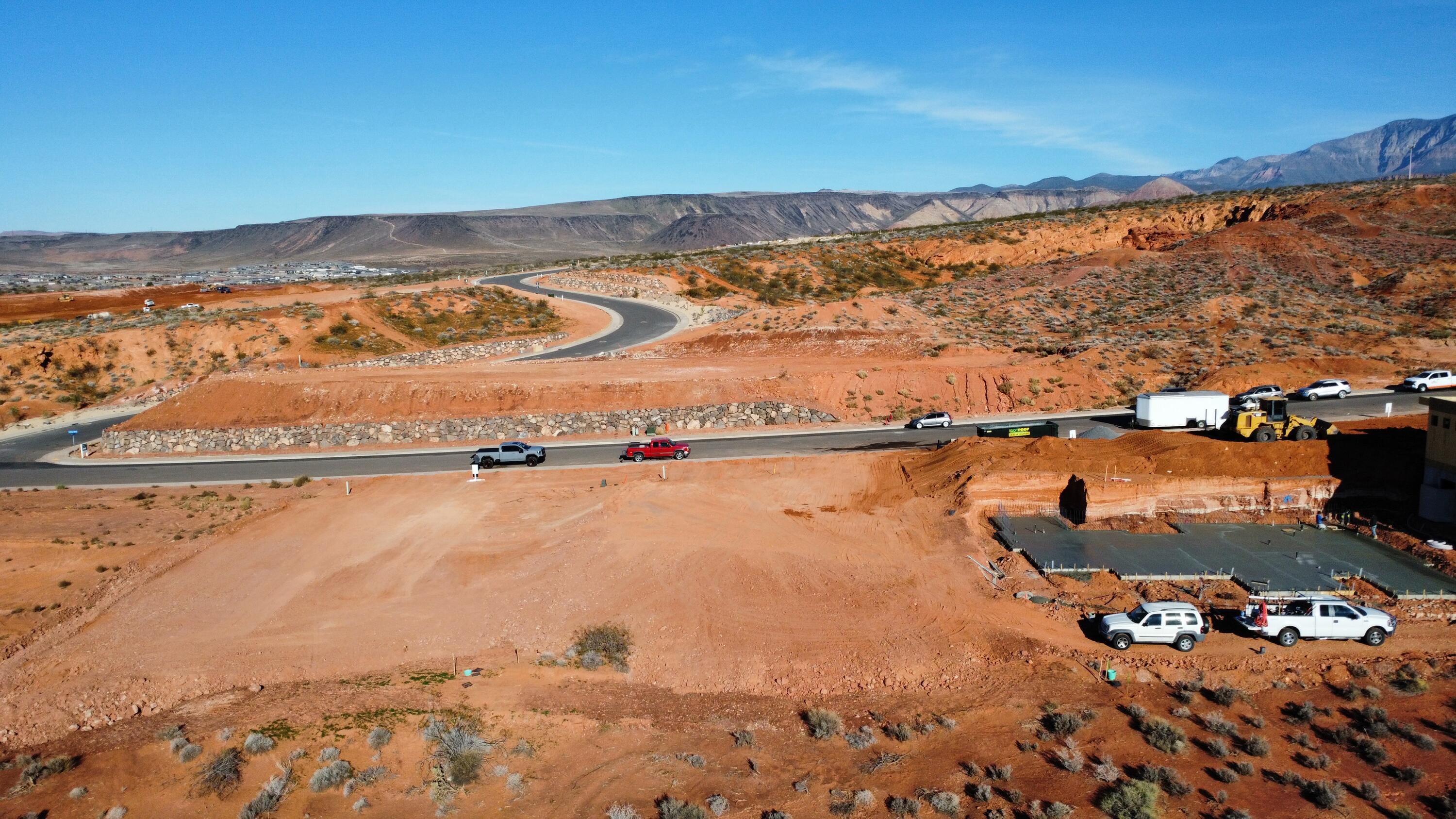 SOLENTE VILLAGE - Land