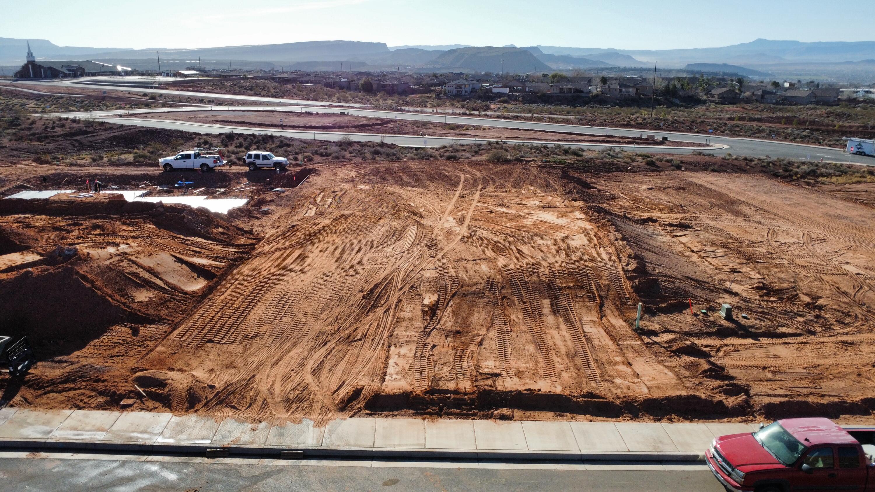 SOLENTE VILLAGE - Land