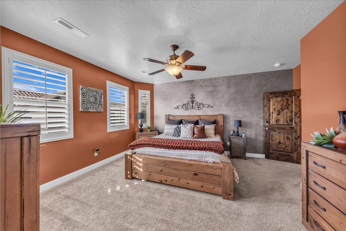 ESTATES AT HIDDEN VALLEY - Residential