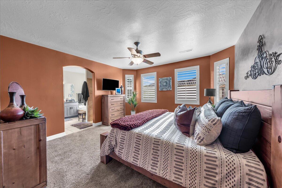 ESTATES AT HIDDEN VALLEY - Residential