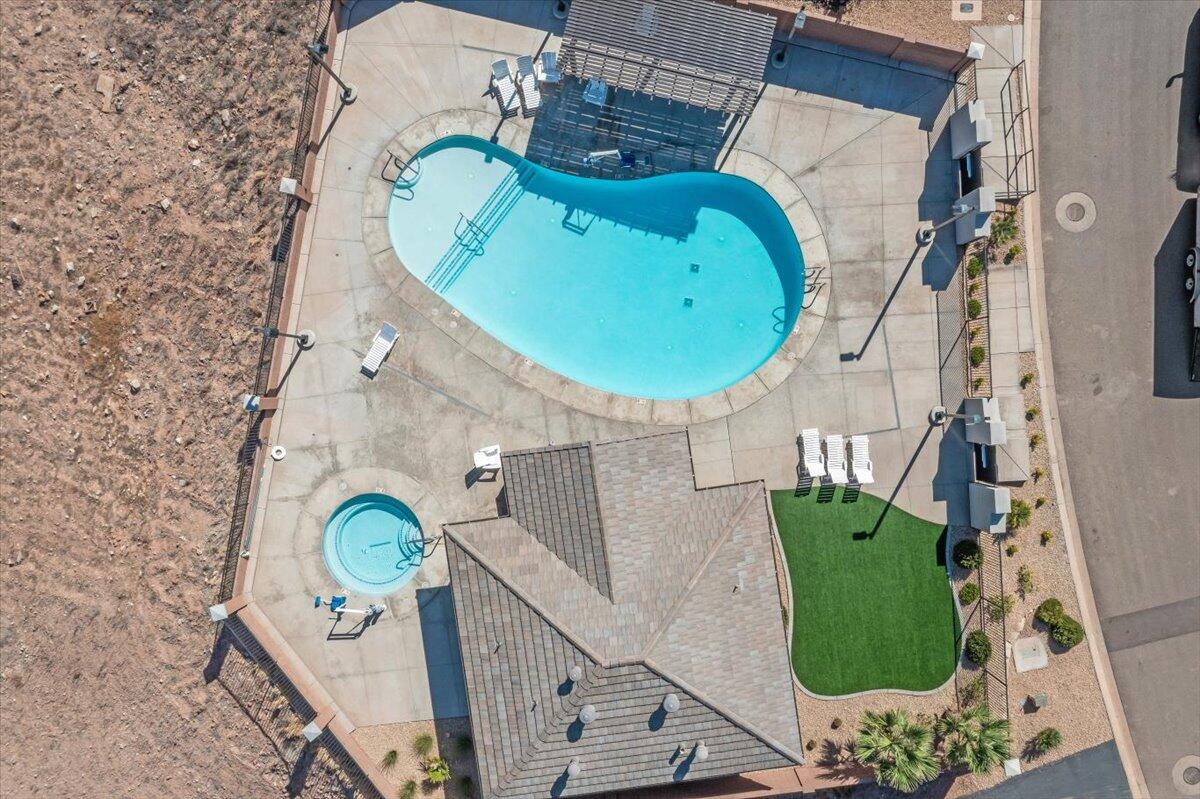 ESTATES AT HIDDEN VALLEY - Residential