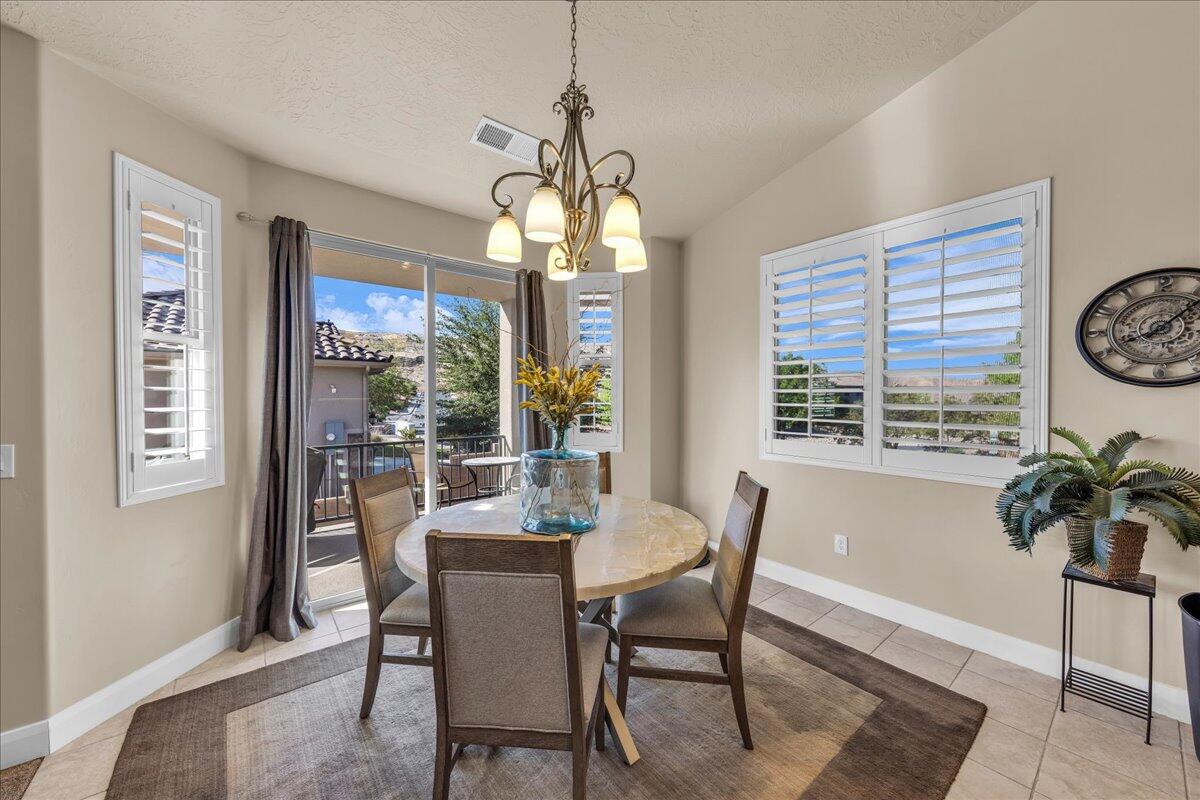 ESTATES AT HIDDEN VALLEY - Residential