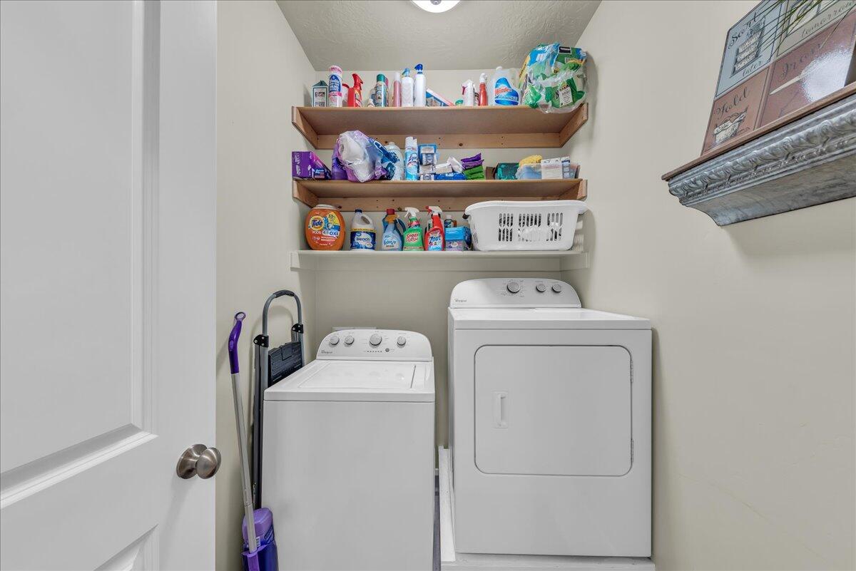 ESTATES AT HIDDEN VALLEY - Residential