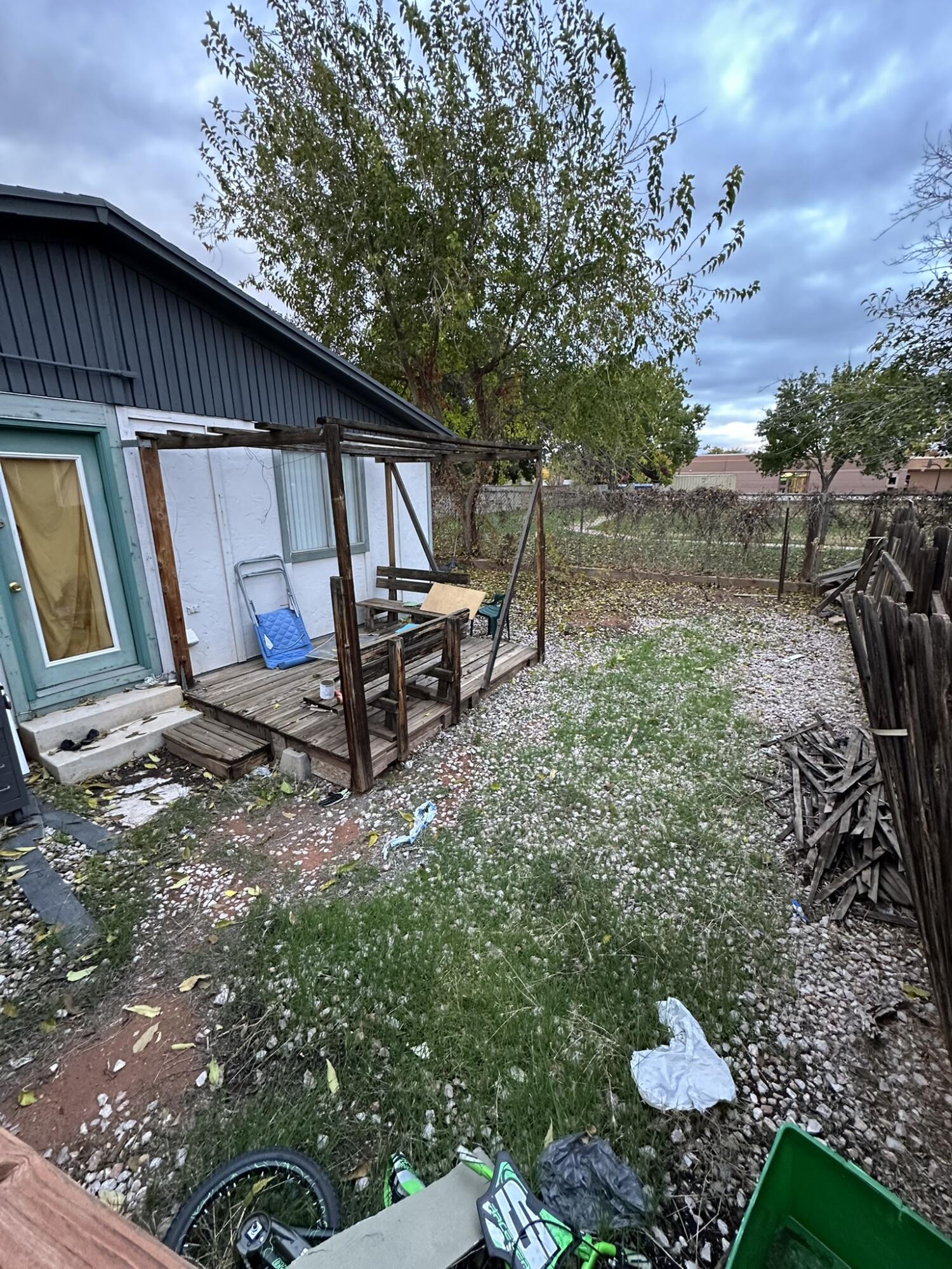 DIXIE SUNSHINE VILLAGE - Residential